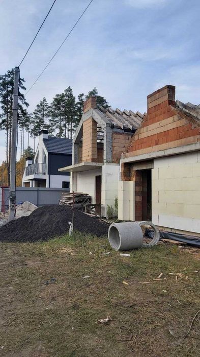 одноповерховий дуплекс в Лісовій Бучі, з газом, через дорогу ліс без %