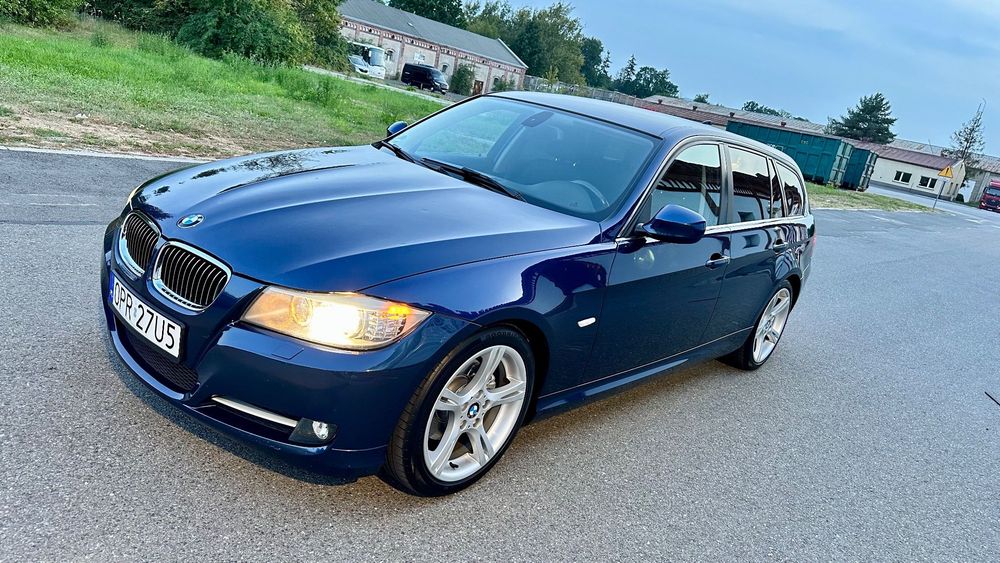 BMW Seria 3 BMW 320 D Xenon , Ringi,184 konie  rok 2010 LCI lift