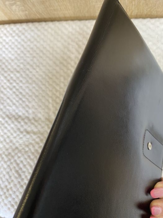 Etui skórzane Apple iPad MB293LL/A A1219 9.7