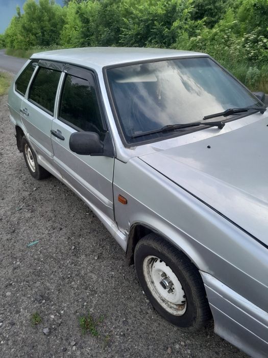 Продам авто ваз 2114