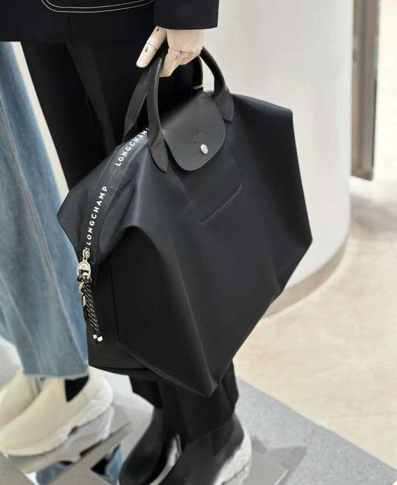 LongChamp Torba LE PLIAGE ENERGY L (rozmiar średni), czarna