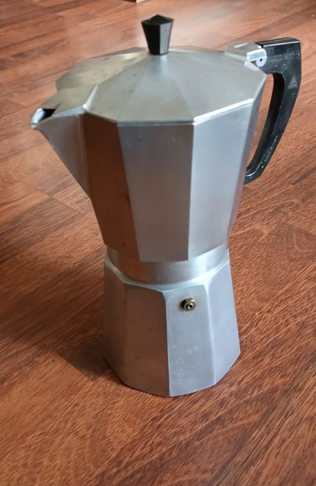 Cafeteira italiana tipo moka antiga