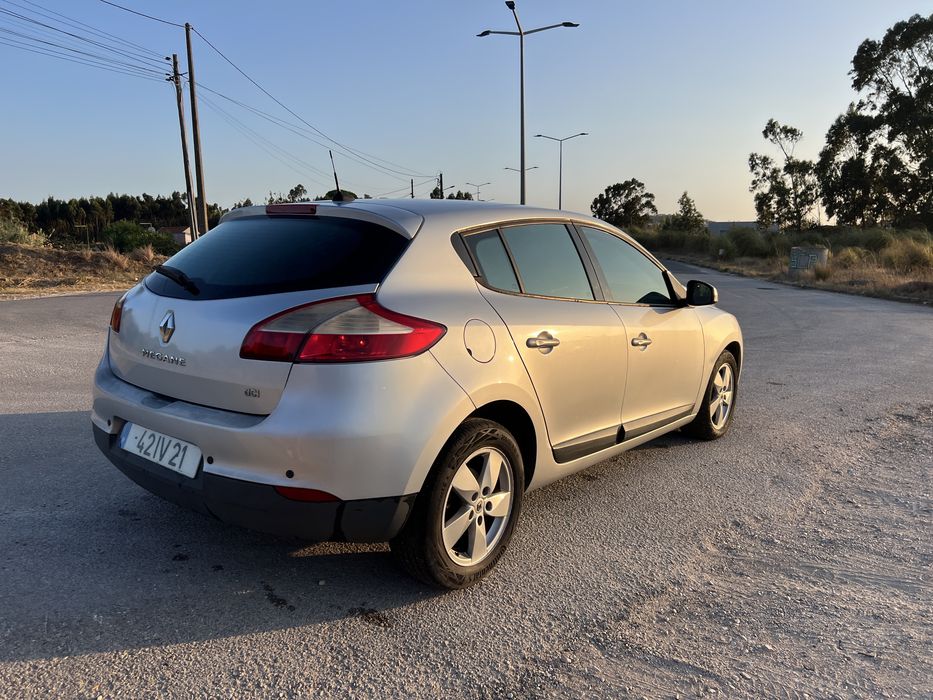Renault Mégane 1.5 dCi — Apenas 85.000 km reais (Nacional)