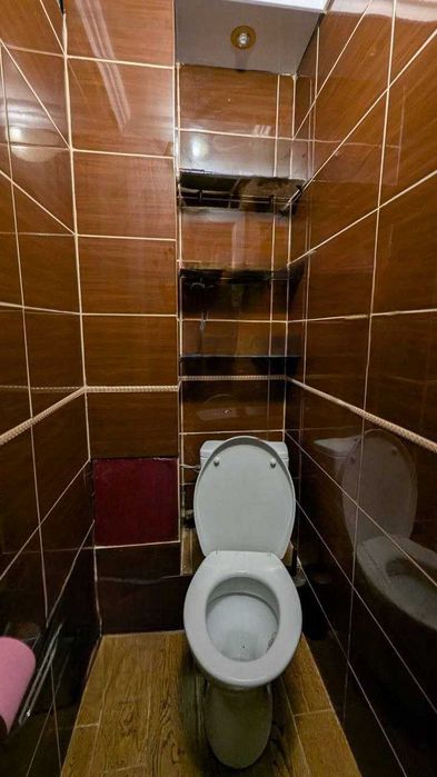 Продається 4-ох кімнатна квартира по вулиці Хоткевича