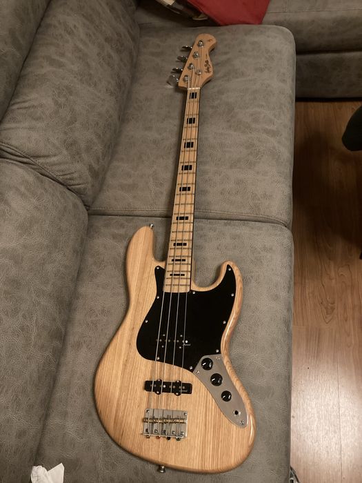 Baixo eletrico Harley Benton Jazz Bass