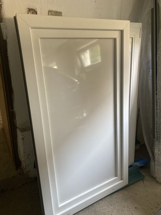 Okno PCV  80 / 140