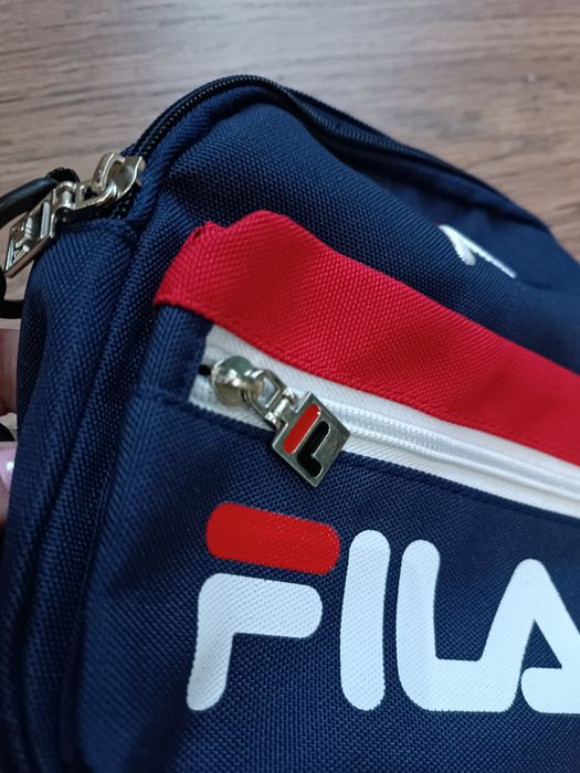 Сумочка-рюкзак,через плечо ,на пояс,барсетка новая Fila