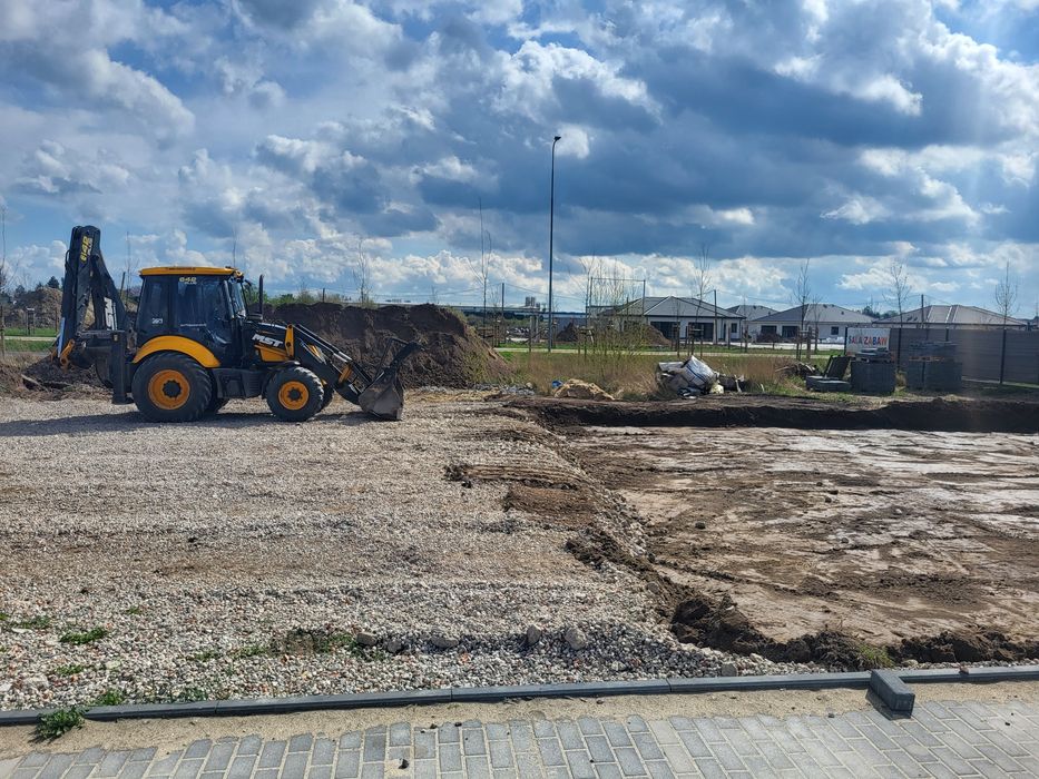 koparka - usługi koparko- ładowarką, minikoparką