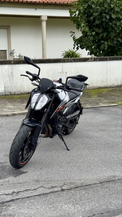 KTM Duke 790R de 2018/09 em otimo estado