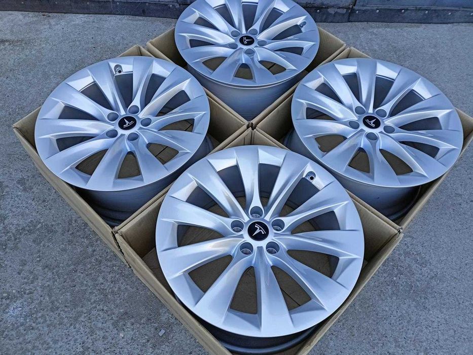Oryginał felgi 20cali Tesla model X 5x120 nr2165