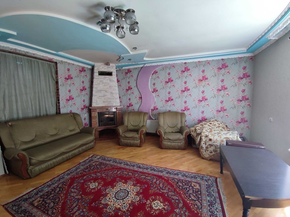 Продається житловий будинок у Підгородньому
