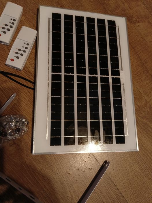 2x Solarna lampa zewnętrzna