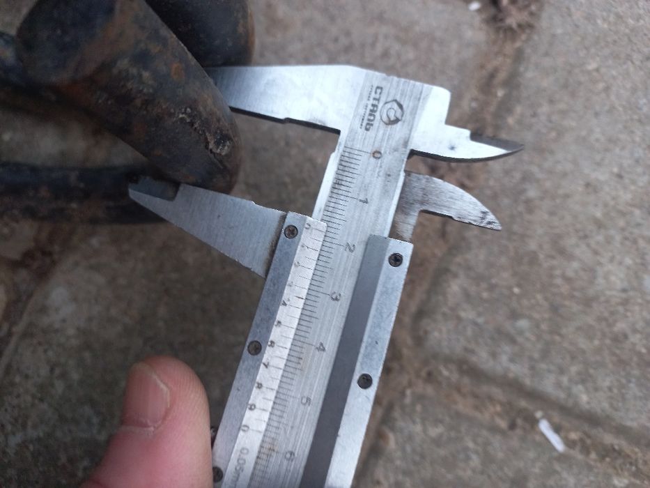 Пружина передняя