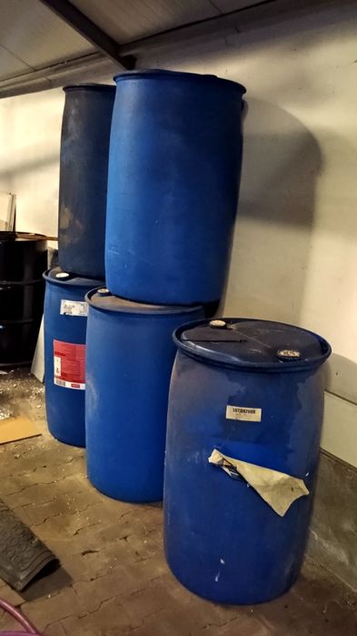 Beczki plastikowe używane