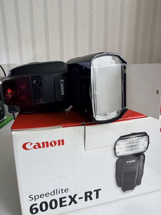 Спалах Canon Speedlite 600EX-RT