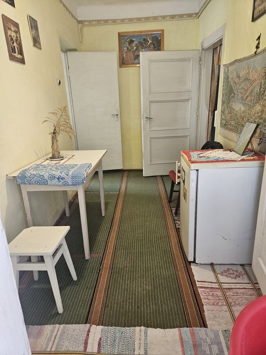 Продаж 2-ної квартири Перечин