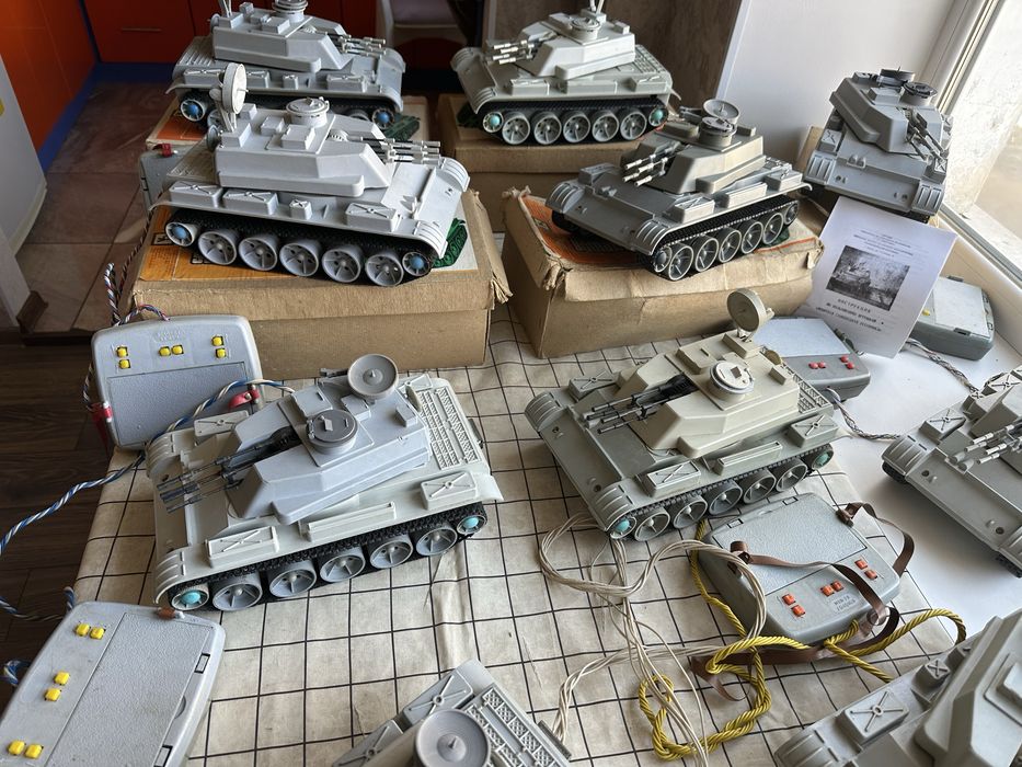 Ігрушка ссср Танк Шилка