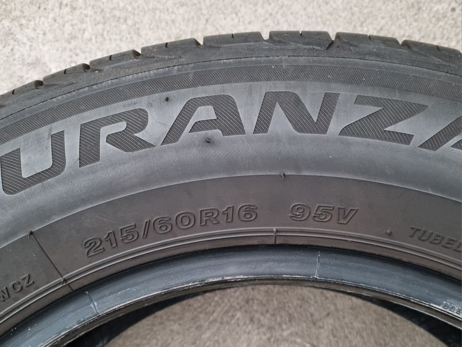 Opony używane LETNIE 215/60/16 Bridgestone BdbStan  580zł/4szt.