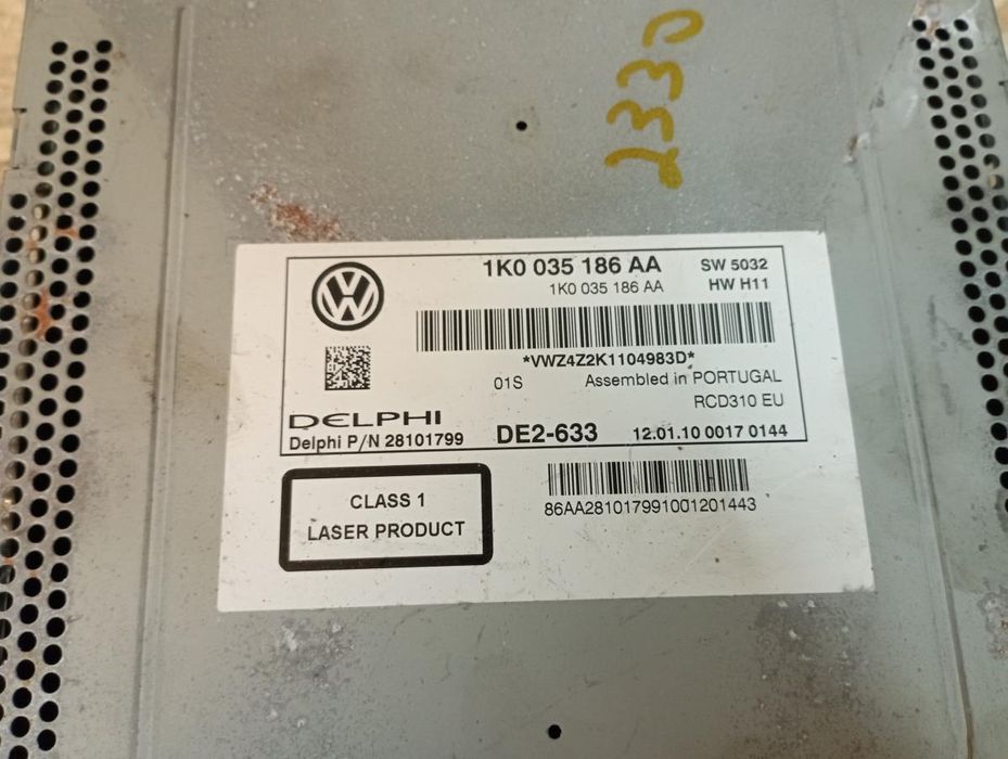 Rádio / auto-rádio VOLKSWAGEN Golf VI (5K1)