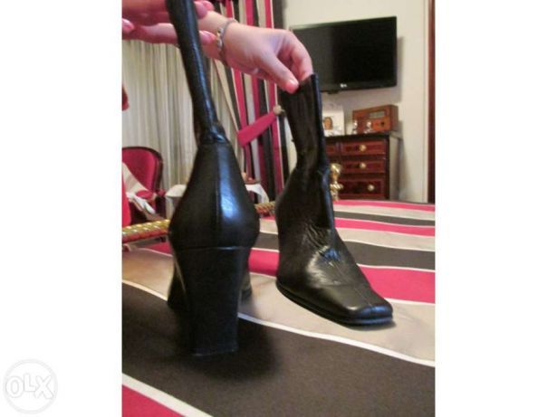 Botins em pele