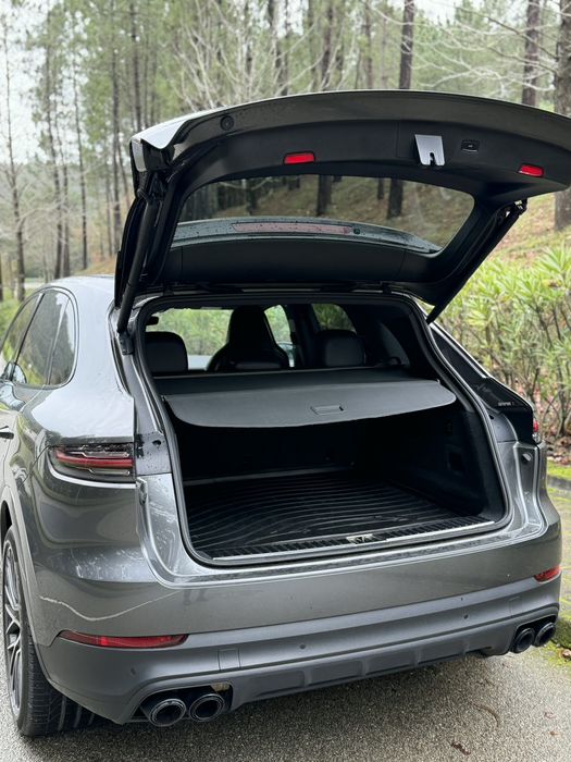 Porshe Cayenne Platinum Edition Nacional