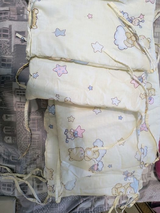 Захист на дитяче ліжечко