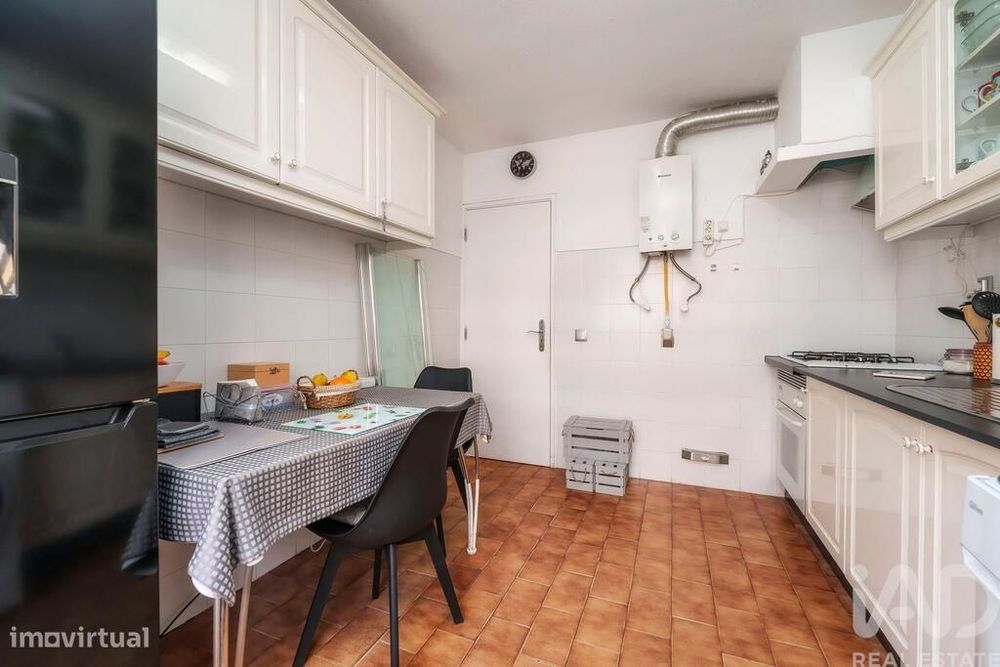 Apartamento T3 em Faro de 81 m2