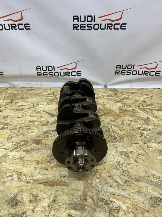 Коленвал Audi A4 A5 Q5 A6 06H105021 M F 1.8 2.0 TFSI колінвал CPM CAE