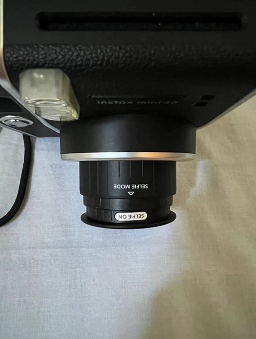 Instax mini 40 preta