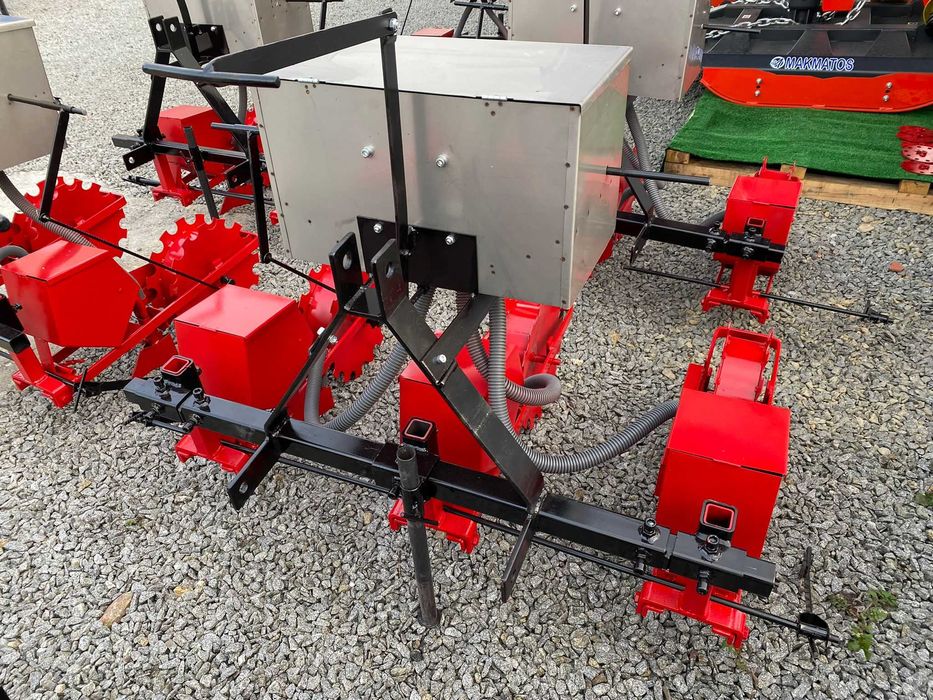 Semeador milho/feijão 3 linhas para trator NOVO