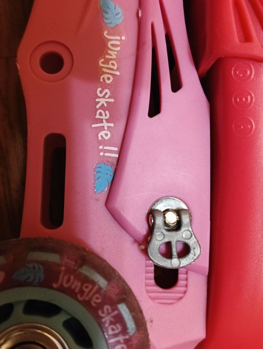 Rolki dziewczęce, rozmiar 26-29,  zmienne ustawienie kółek + pachołki