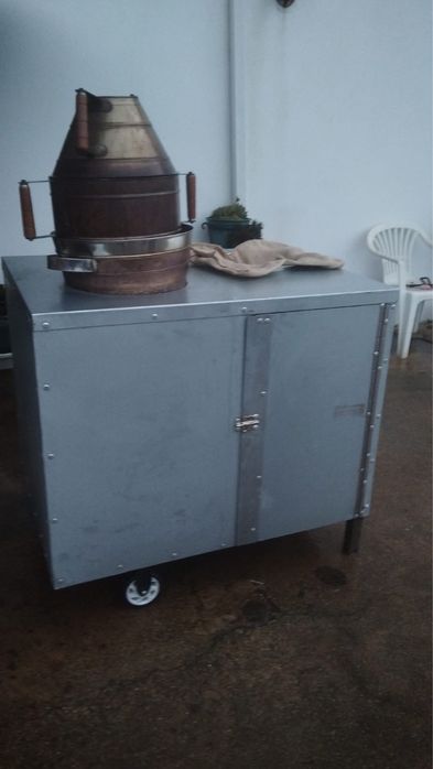 Serviço de castanhas assadas