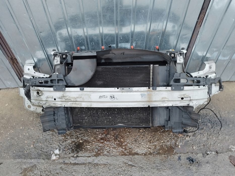 pas przedni belka chlodnice wentylator opel astra j iv lift 1.3cdti z1