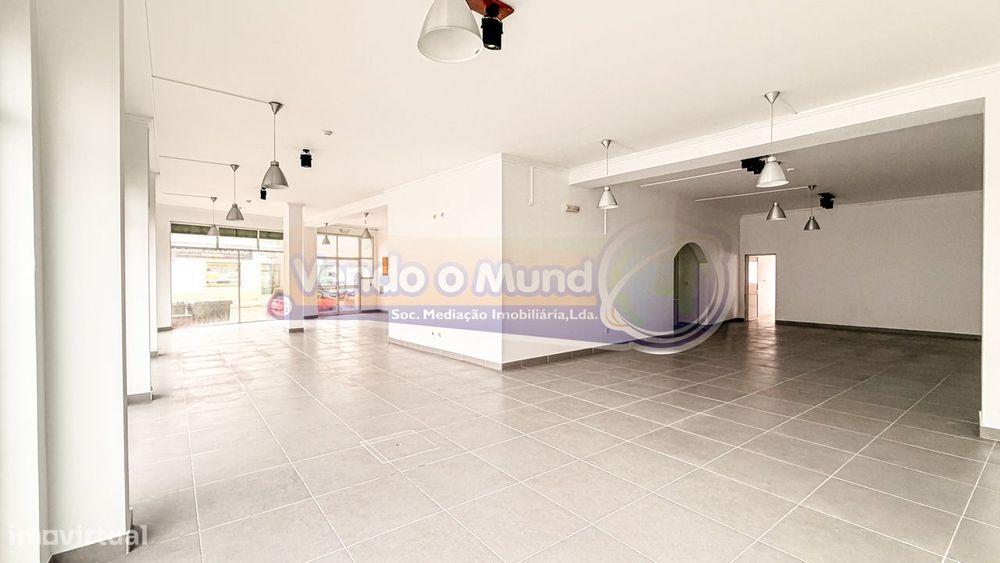 Loja em Benavente (B634)
