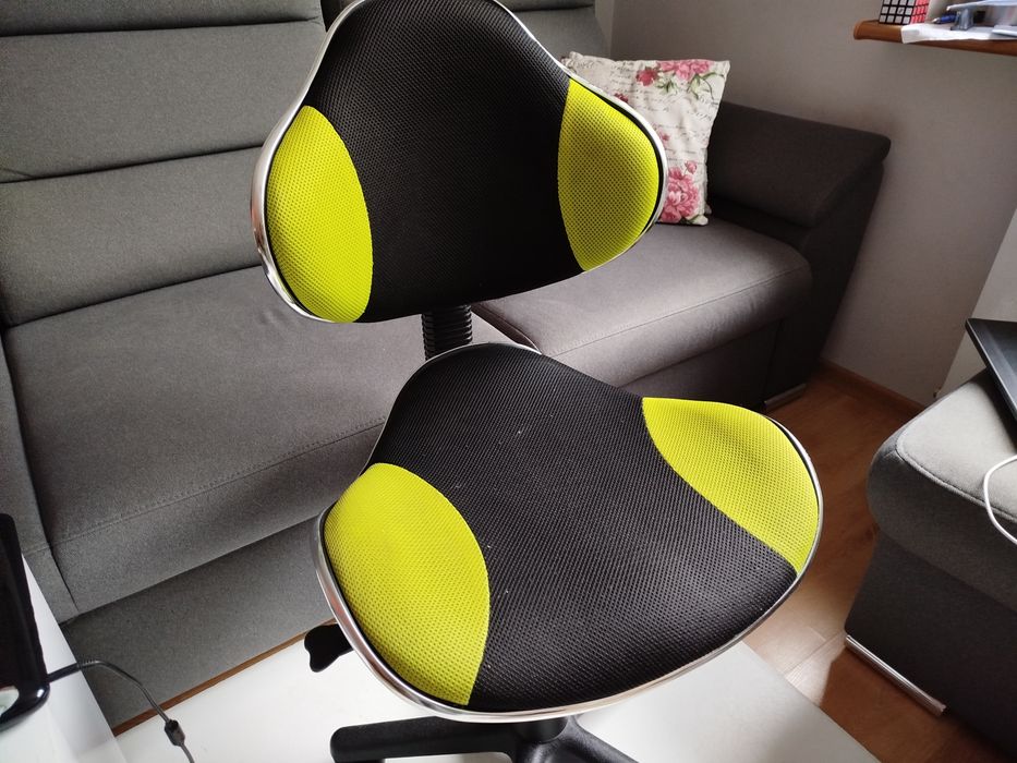 Krzesło obrotowe do biurka młodzieżowe