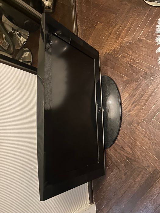 Telewizor Samsung i chromecast