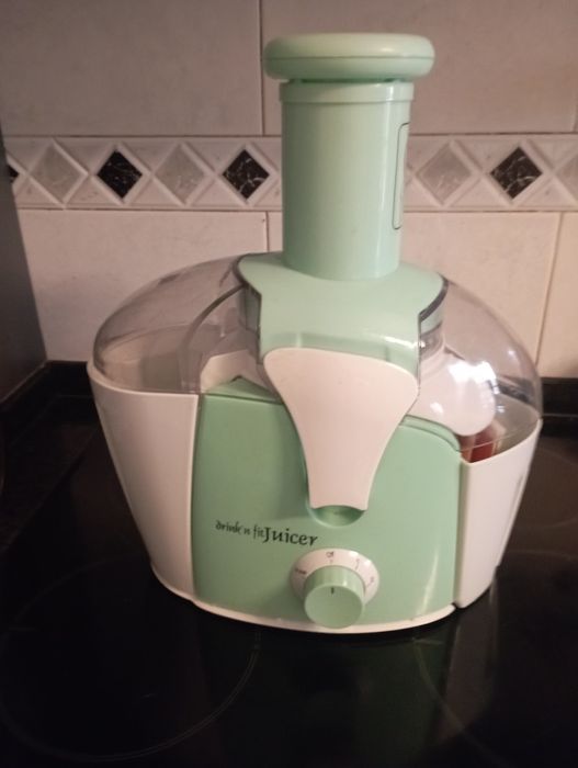 Centrifugadora, como nova