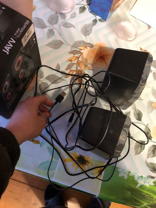 Продам колонки Trust