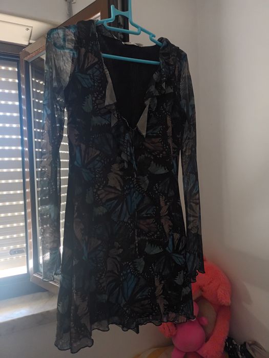 Vestido praticamente novo,  pouco uso