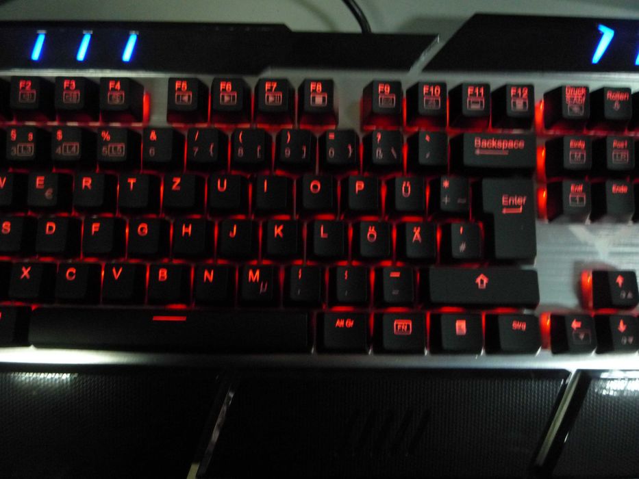 Klawiatura do gier HAVIT HV-KB378L mechaniczna RGB układ DE