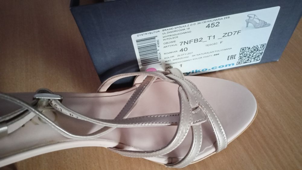 Eleganckie buty RYŁKO