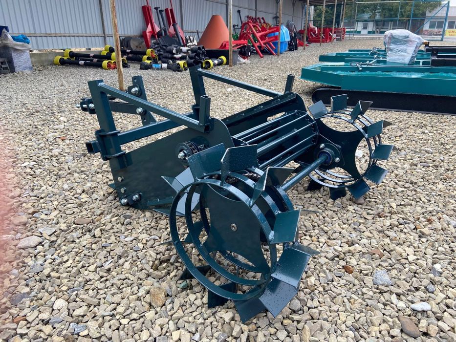 Копалка на мотоблок. Привід від колес. Транспортерна