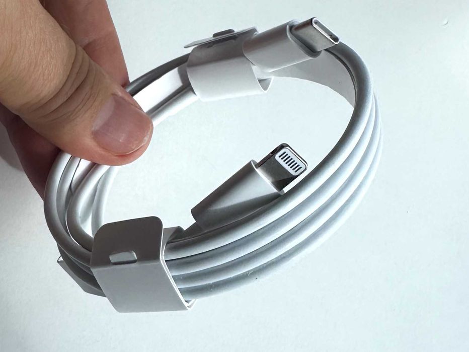 Кабель   USB-C to Lightning 2 м Білий White