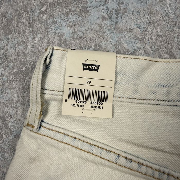 Нові жіночі джинсові шортики Levis W29