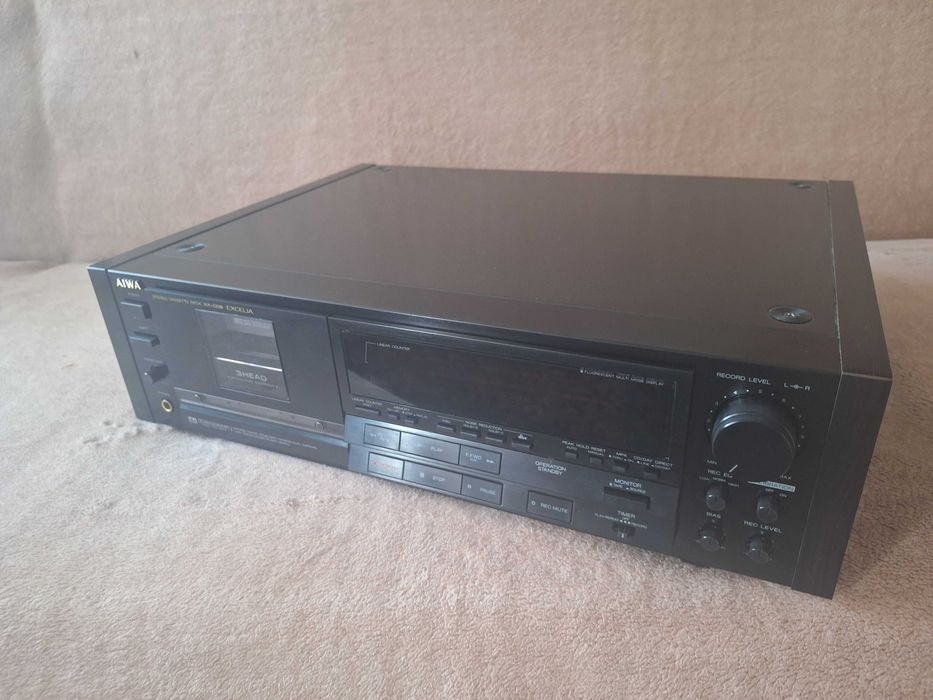 Magnetofon AIWA XK-009