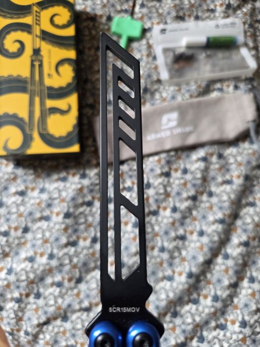 Balisong Armed Shark Krake Raken + mako v3
