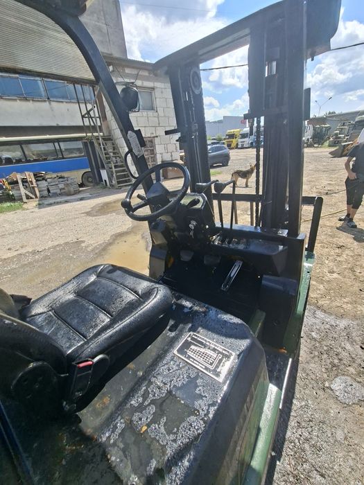 Продаж погрущика дизельного 2.5 тони 8560 мотогодин навантажувач кара