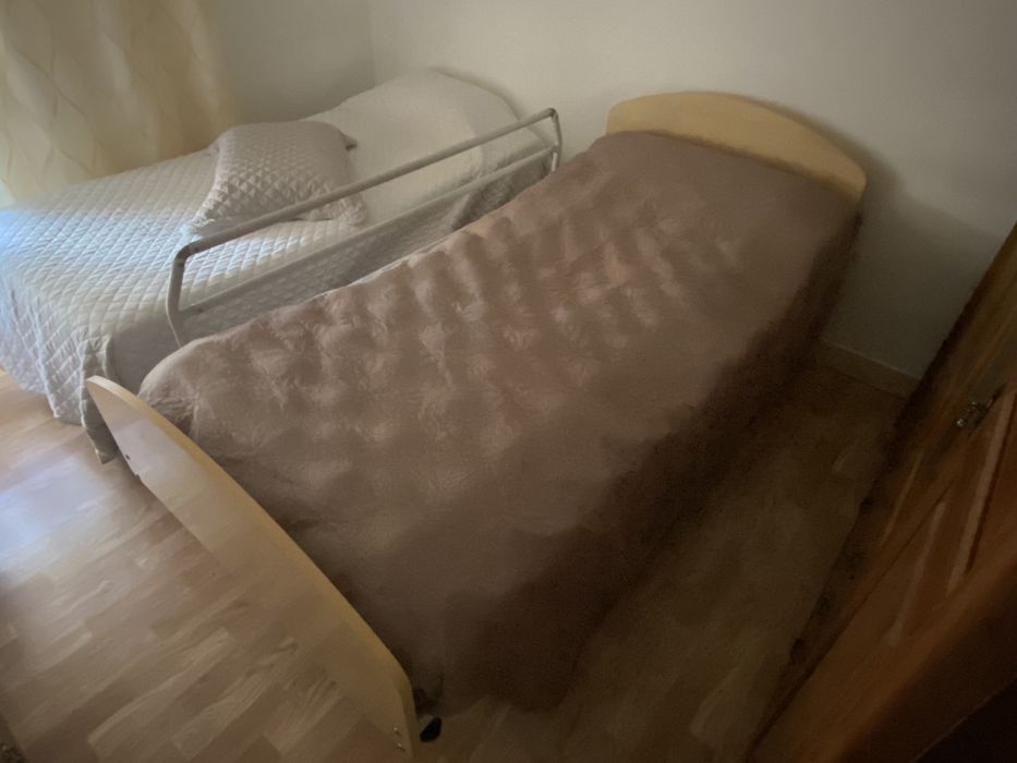 Cama elétrica articulada - com elevador