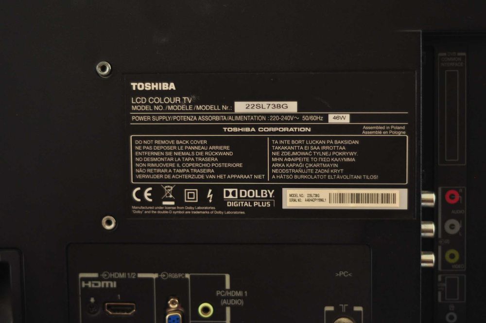 Televisão Toshiba 22SL738G para peças ou reparação