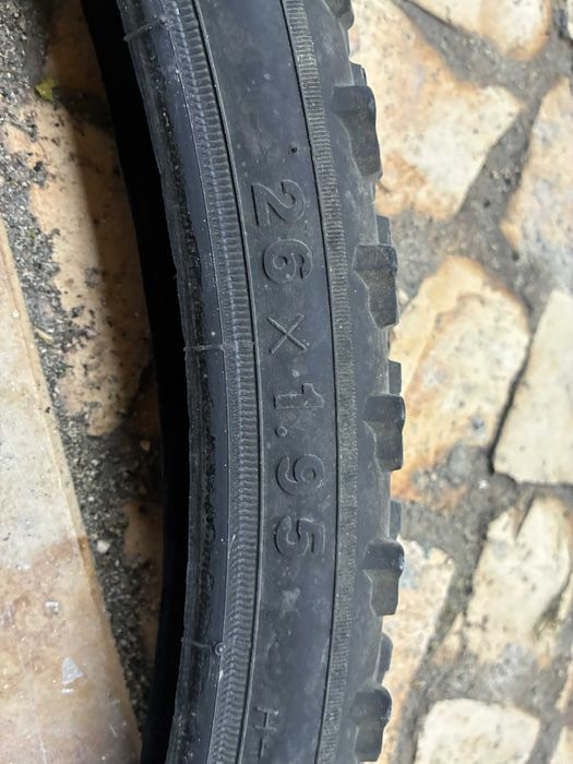 Pneu Hutchinson Rock 26x195